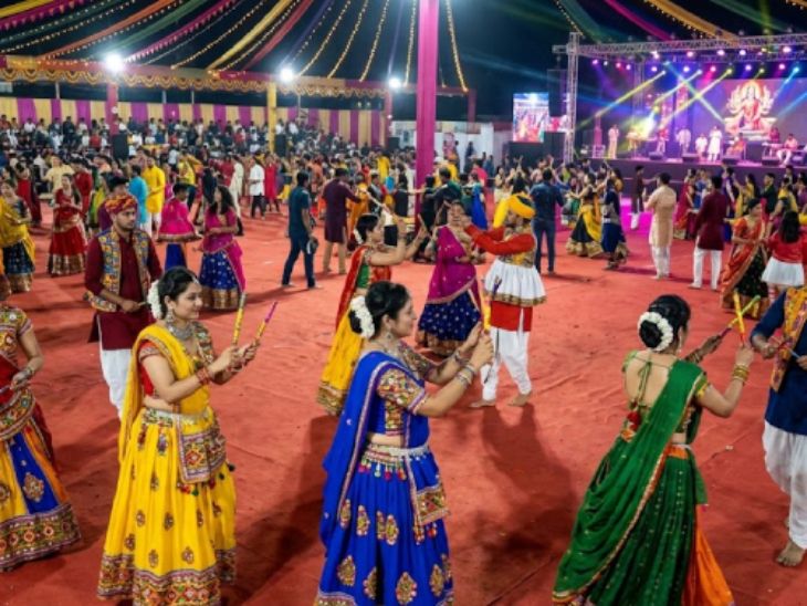 Navratri 2026 Gujarat; Jigra Kedia Look & Garba Beats Rock The Night
