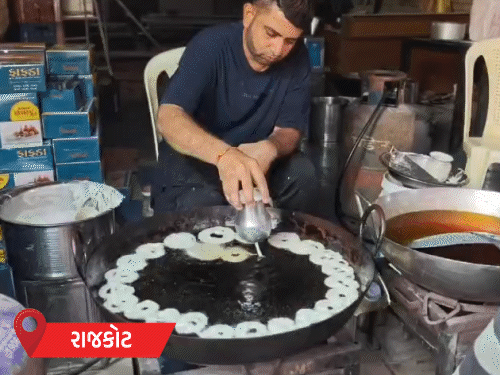 LIVEગુજરાતમાં જામ્યો દશેરાનો અસલી રંગ:સુરતમાં ફરસાણની દુકાનો બહાર લાંબી કતારો, રાજકોટમાં પણ ફાફડા-જલેબીની મીઠી સુગંધથી વાતાવરણ મઘમઘી ઉઠ્યું