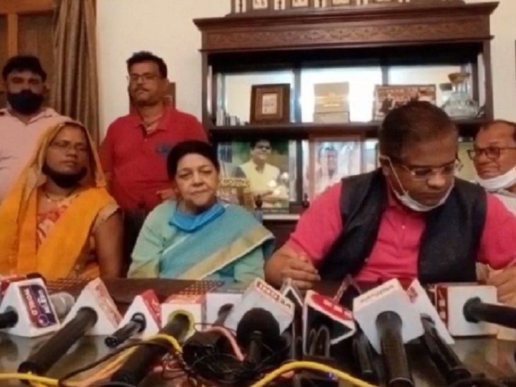 कोटा विधायक रेणु जोगी ने कहा कि अब तक जामवंत से हम लोग परिचित थे। अब हाथी के रूप में नई समस्या शुरू हुई। है। कहा कि वे सौभाग्यशाली हैं कि हाथियों ने उनके विधानसभा क्षेत्र को बायाकॉट किया हुआ है।