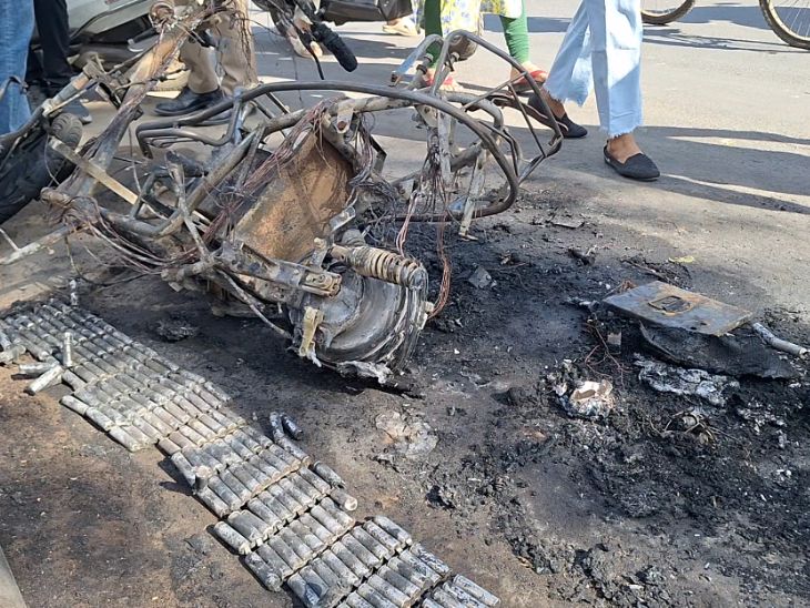 Teenager Dies in Surat Bike Accident After Fleeing Police – Fatal Crash ...