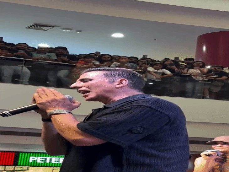 Crowd chaos at Housefull 5 promotional event in Pune | Bhaskar English