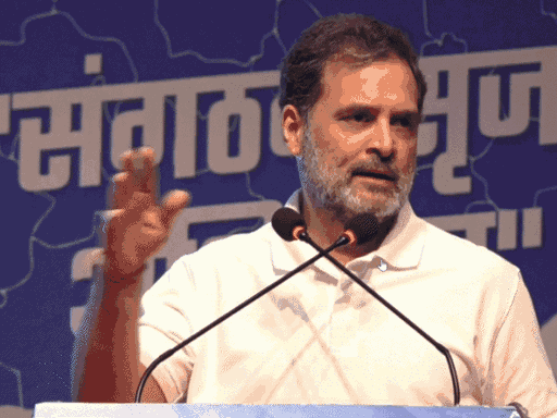 Congress mocks PM Modi with 'Narendar Surrender... Ji Huzoor' poster; Rahul  Gandhi issues 5 directives to MP Congress leaders & more- READ & WATCH -  Madhya Pradesh News | Bhaskar English
