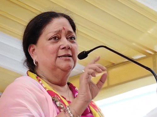 Wasand Rajar Vasundhara Raje turns emotional on stage remembering Sanwarlal Jat ...