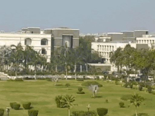 Gujarat HC slams 7 petitioners for filing false PIL Imposes ₹1.40 crore  fine for wasting court's time; says, 'They misuse judicial process for  personal gain' - Ahmedabad News | Bhaskar English