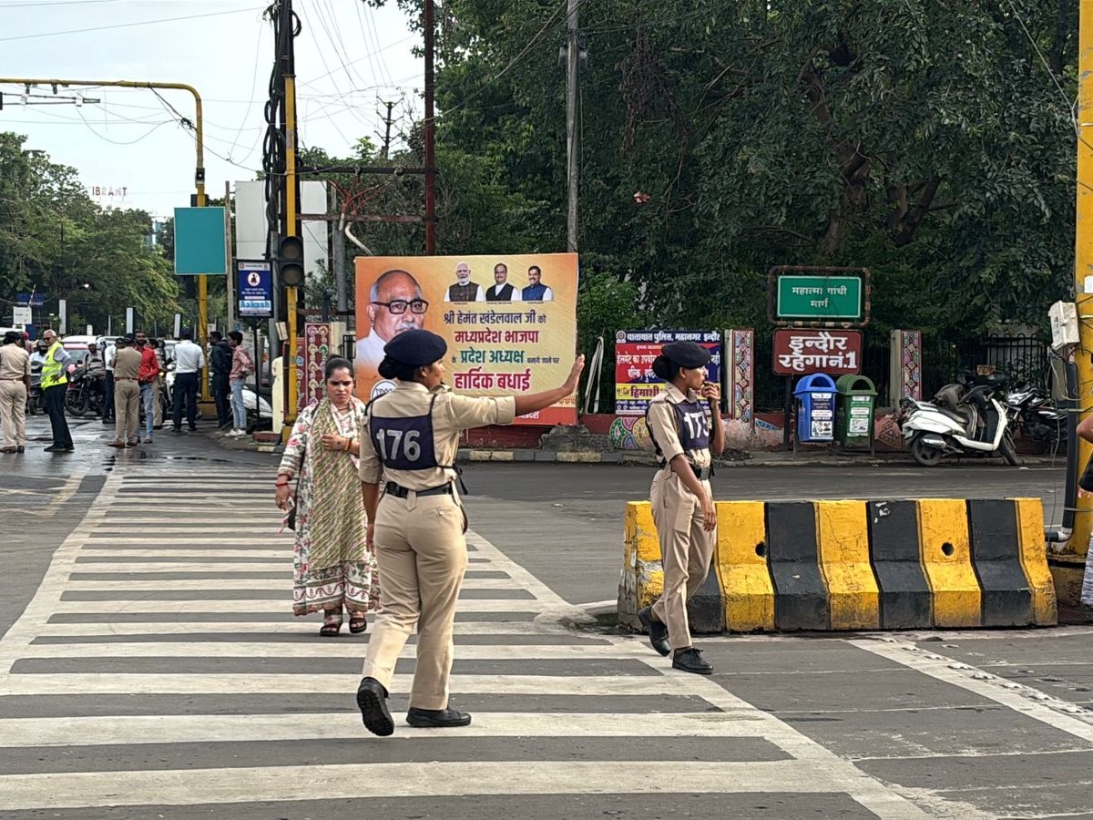 Indore RTO cancels registration of 29 vehicles: MP's first crackdown under Integrated Traffic Management System targets habitual rule breakers - Madhya Pradesh News | Bhaskar English