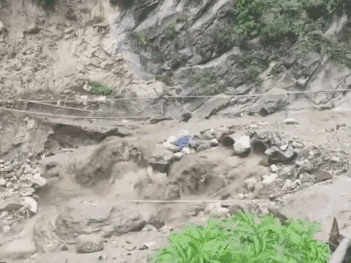 Cloudburst triggers flash floods in J&K’s Kishtwar; Gujarat’s export ...