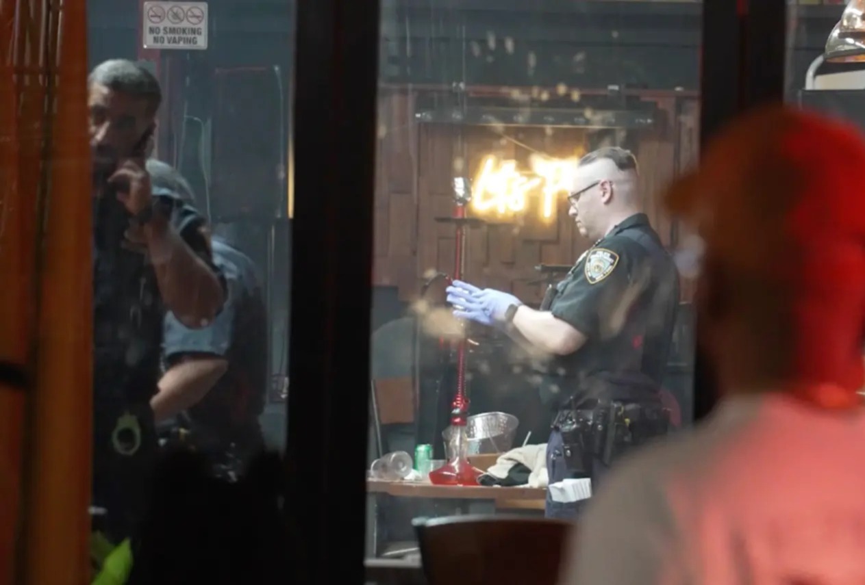 Shooting at New York hotel leaves 3 dead, 8 injured; Attack after ...