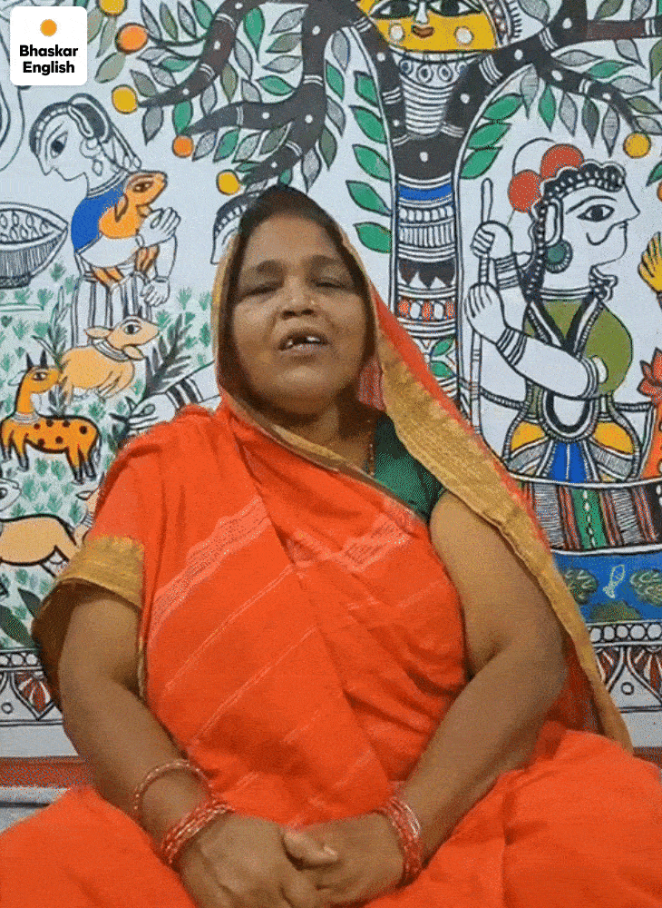Dulari is currently teaching Mithila art and songs to children at Mithila Art Institute. There are 80 children here. She hopes that children will preserve this art form in the future as well.