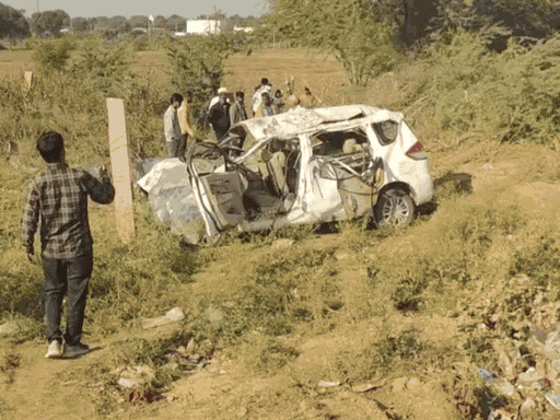 3 friends killed as high-speed car overturns in Jodhpur: 8 others ...