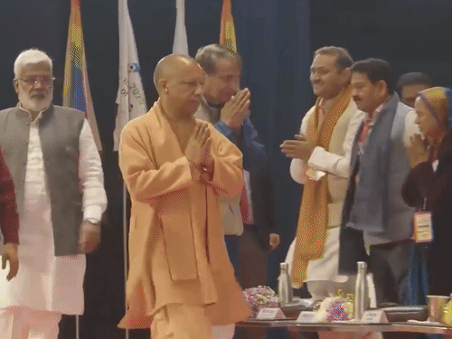 Yogi announces major relief for farmers in UP: Loan interest slashed to ...