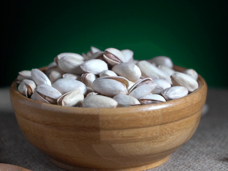 Pistachio- Winter super food filled with nutrients