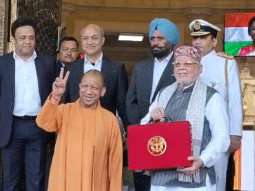 UP Scooter Scheme & Rs 1 Lakh Wedding Aid | Yogi Govt Pre-Poll Budget