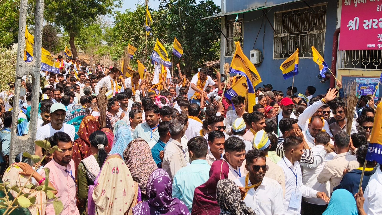 Talala Taluka Panchayat: AAPs Defection Strategy | Gujarat Civic Polls