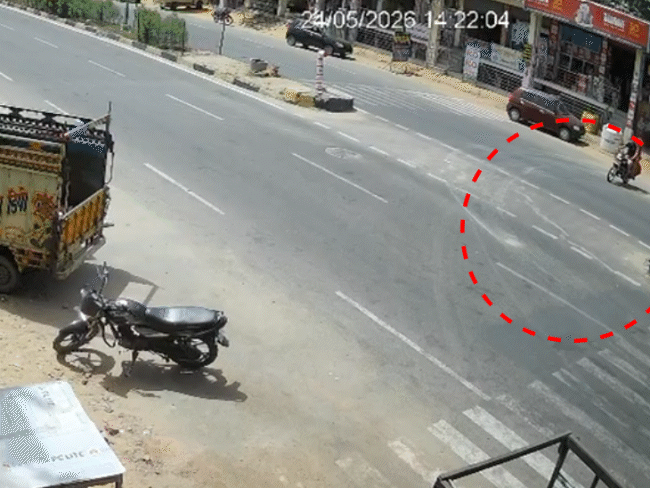 Jaipur Accident: Husband-Wife Critical After Speeding Car Hits Bike