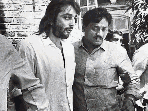 'संजू, हम यहां आपके साथ हैं', जिस समय बॉलीवुड समर्थन में आया, शाहरुख खान से लेकर सलमान खान तक ने अभिनेता के लिए रैली की।