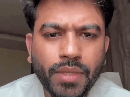 कॉकरोच जनता पार्टी के संस्थापक अभिजीत दीपके। - फाइल फोटो - भास्कर इंग्लिश