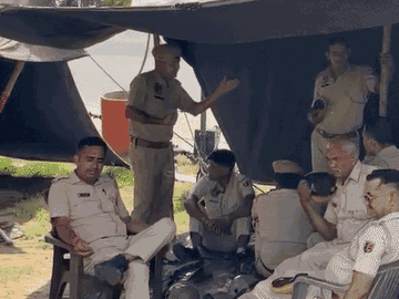 कार्यक्रम स्थल पर निर्भया स्क्वाड के जवान, आरएसी टीमें और जयपुर पुलिस के अधिकारी तैनात थे.