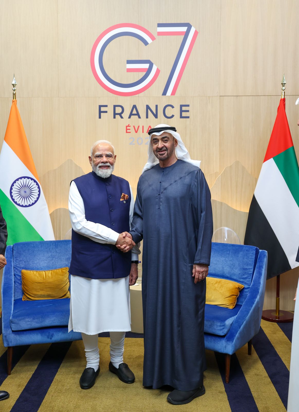 प्रधानमंत्री मोदी ने यूएई के राष्ट्रपति शेख मोहम्मद बिन जायद अल नाहयान से मुलाकात की.