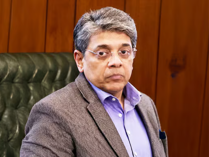 महेश दीक्षित का कार्यकाल दो साल का होगा. वह 30 जून को पदभार ग्रहण करेंगे। -भास्कर इंग्लिश