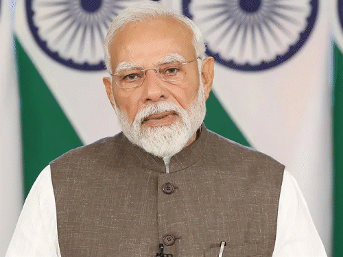 पत्र में भारत की 61 और पाकिस्तान की 56 हस्तियों के हस्ताक्षर हैं। - भास्कर इंग्लिश