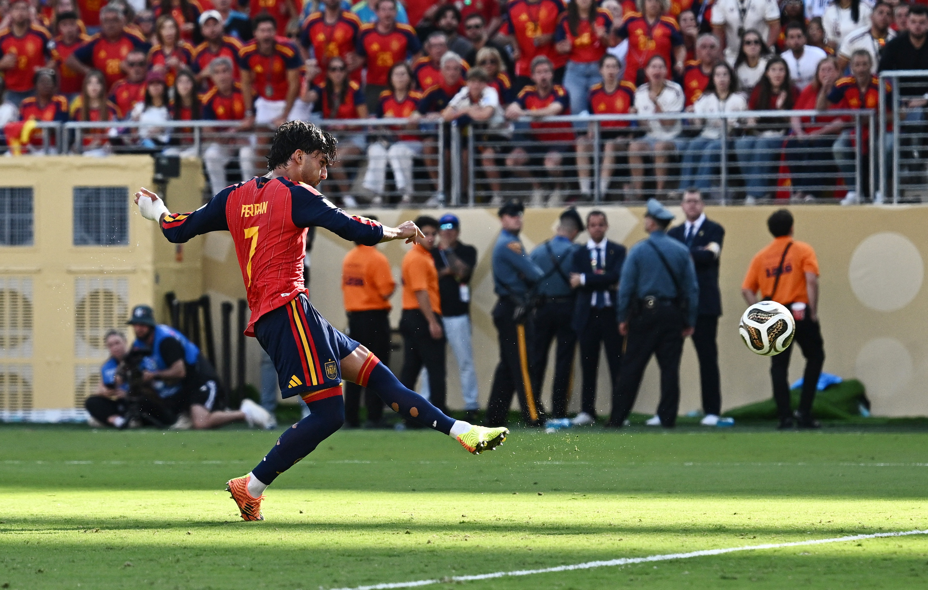 Ferran Torres scores Spain's winning goal (Credits: Reuters)