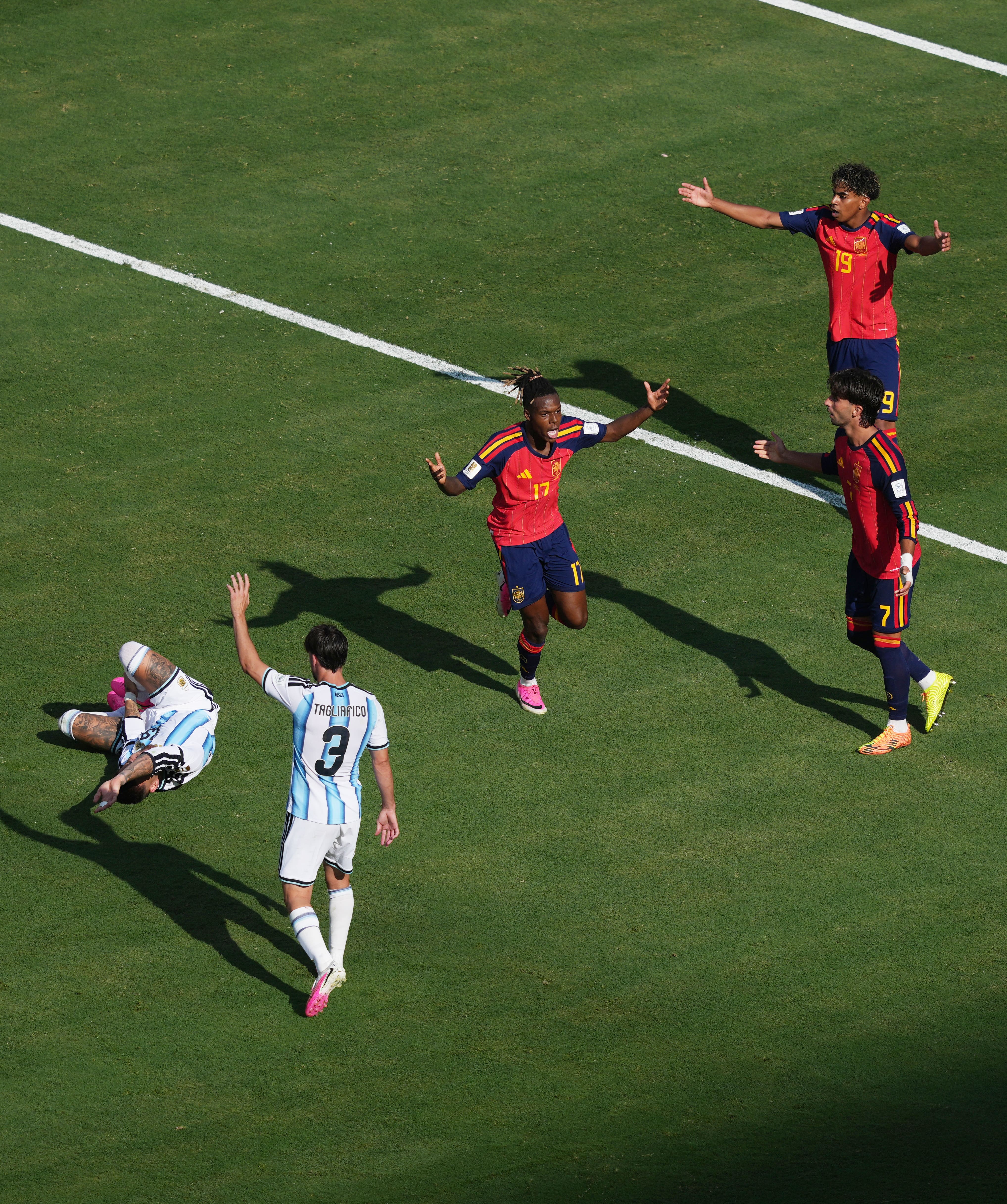 Nico Williams reacts after goal being disallowed (Credits: Reuters)