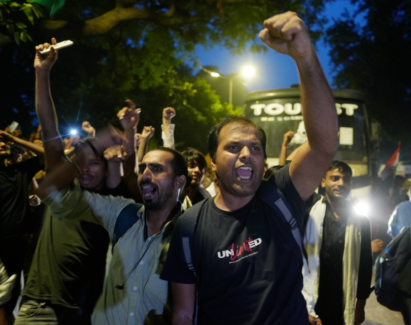 People chanted slogans at Jantar Mantar all night in support of the demands of Cockroach Janata Party and Sonam Wangchuk. CJP's main demand is - Education Minister Dharmendra Pradhan should resign.