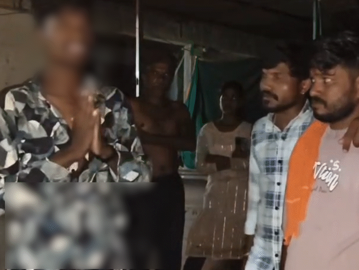 स्थानीय ग्रामीणों ने थाने का किया घेराव, आरोपियों पर कड़ी कार्रवाई की मांग - भास्कर इंग्लिश
