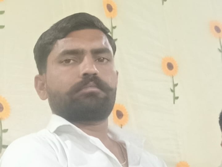 धोखाधड़ी का शिकार हुए पीएचई ड्राइवर लोकेंद्र किरार - भास्कर इंग्लिश