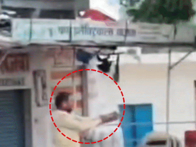 After the dispute in Chhatarpur, the sand mafia shot the youth. A video of him being beaten with sticks has also surfaced. - Bhaskar English