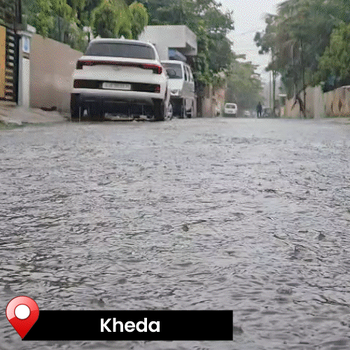 Waterlogged in Nadiad due to more than 1 inch of rainfall.