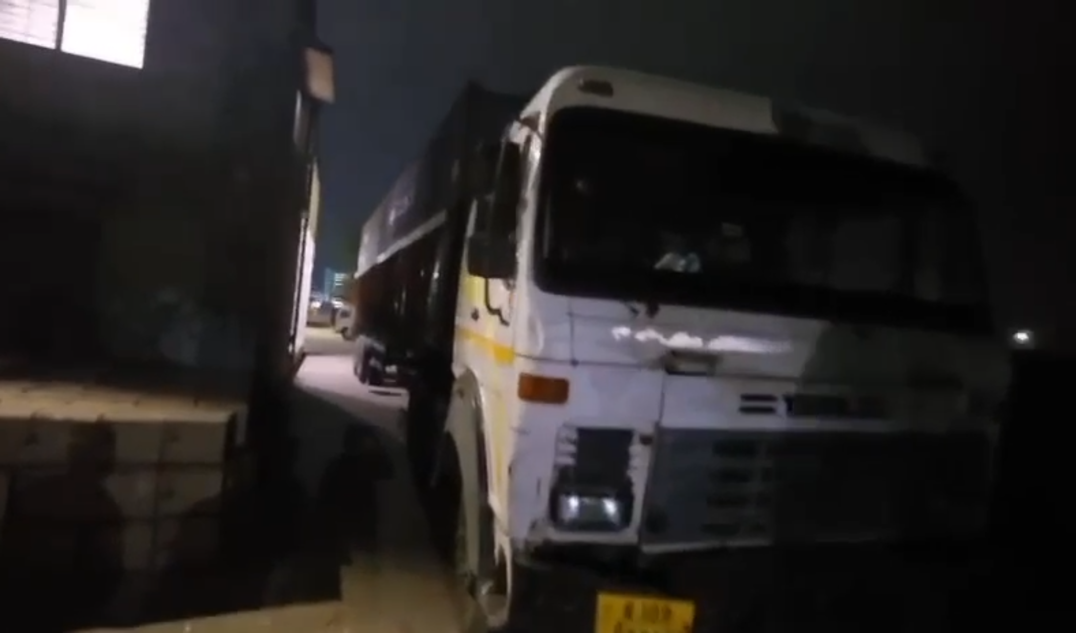 Liquor consignment caught from truck