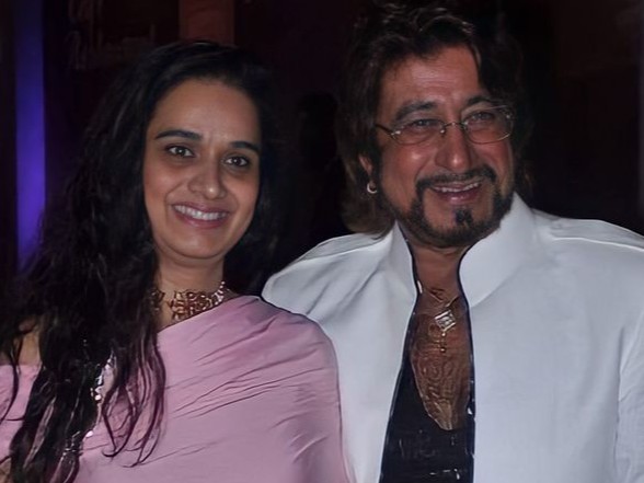 Shakti Kapoor was born on September 3, 1952, in Delhi. His real name is Sunil Sikanderlal Kapoor. - Bhaskar English