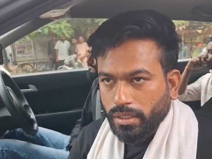 Abhijeet Dipke takes dig at MP govt: Criticised the government over its handling of the issue - Madhya Pradesh News