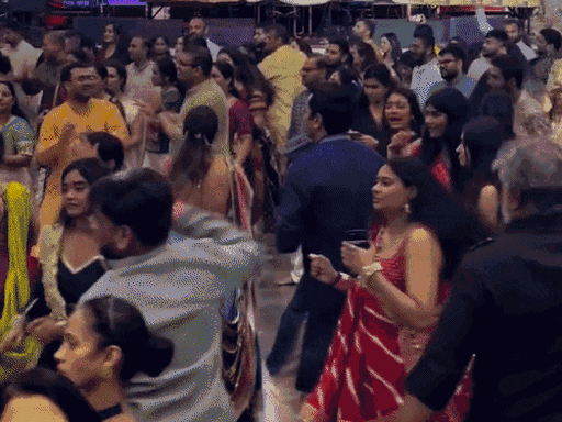 Atlanta echoes with ‘Zid Pe Aa Gayi Parvati’:Gujaratis abroad groove to Atul Dada’s tunes