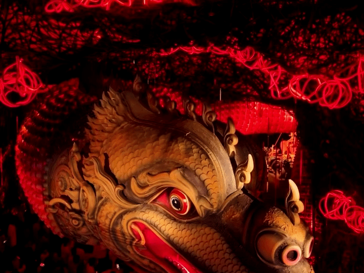 Kolkata Durga Puja: Grand Dragon-Themed Pandal Draws Huge Crowds | VIDEO