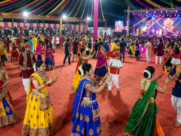 Navratri 2026: Gujarat Garba Celebrations | Fourth Night Dholida Beats