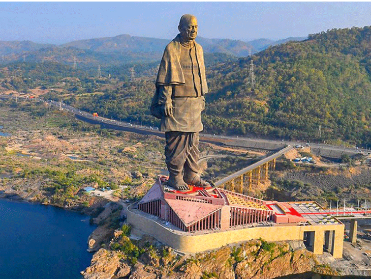 Statue of Unity | Rain Water Filled in the Veiwing Gallery of Statue of  Unity, Kevadia | पहली बारिश में ही टपकने लगी 3000 करोड़ में बनी स्टेच्यू ऑफ  यूनिटी, व्यूइंग गैलरी