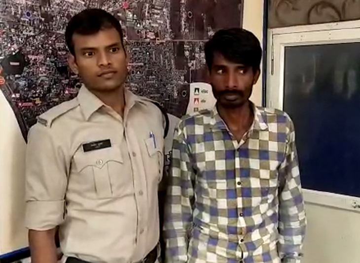 नाबालिग से दुष्कर्म करने वाले दो आरोपी गिरफ्तार, शादी का झांसा देकर साथ ले गए थे|इंदौर,Indore - Dainik Bhaskar