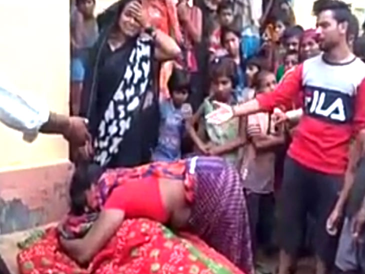 जहरीली शराब पीने से ग्रामीण की मौत, परिजनों ने किया हंगामा तो एक्शन में आई पुलिस|गोरखपुर,Gorakhpur - Dainik Bhaskar