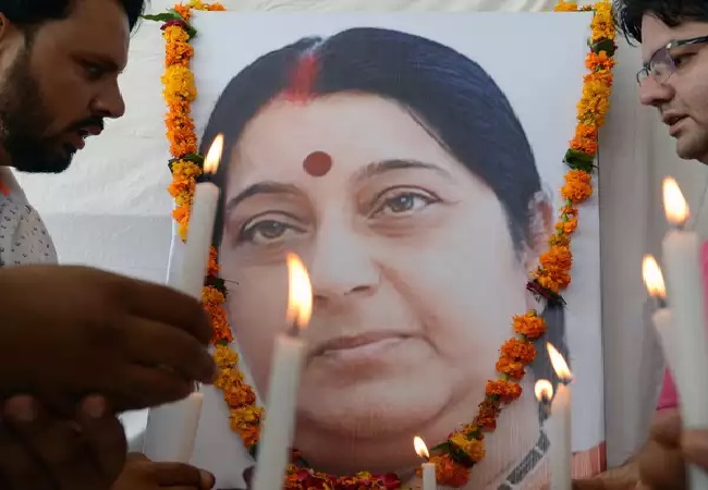 भाजपा की मध्यप्रदेश इकाई ने दी सुषमा स्वराज को श्रद्धांजलि | tributes to Sushma  Swaraj - Dainik Bhaskar