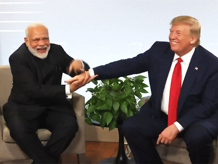 0521_modi-trump.gif