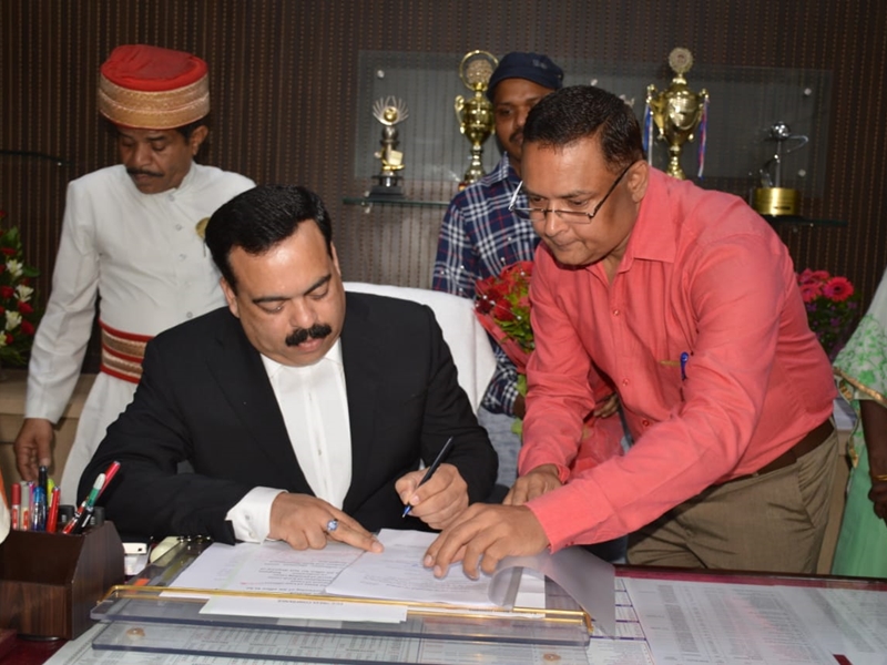 shashank shekhar appointed as advocate general of mp शशांक शेखर ने