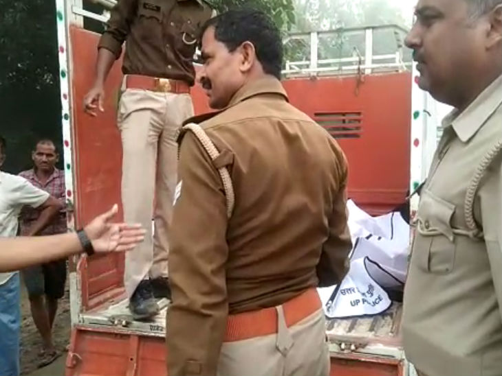 गोरखपुर रेलवे ट्रैक किनारे मिले तीन शव, युवती के हाथों पर लिखे मोबाइल नंबर से हुई शिनाख्त|गोरखपुर,Gorakhpur - Dainik Bhaskar