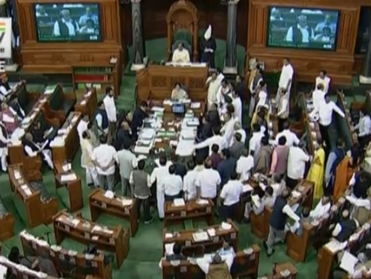 कांग्रेस ने इलेक्टोरल बॉन्ड का विरोध किया, थरूर बोले- कोई सत्ताधारी दल को चंदा देगा तो सरकार में दखल भी देगा|देश,National - Dainik Bhaskar