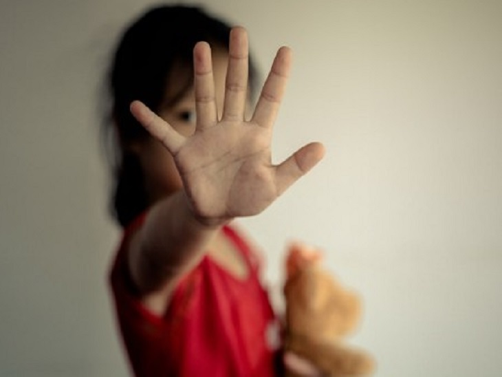 10 साल की बच्ची से दुष्कर्म, गांव की मितानिन ने दिया आरोपी का साथ, गिरफ्तार|रायगढ़,Raigarh - Dainik Bhaskar