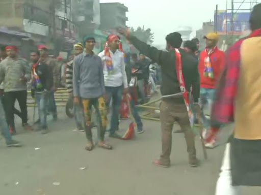 उप्र के रामपुर में प्रदर्शन में एक की मौत, कानपुर में चौकी फूंकी; बिहार में राजद के बंद के दौरान पटना-हाजीपुर में आगजनी|देश,National - Dainik Bhaskar