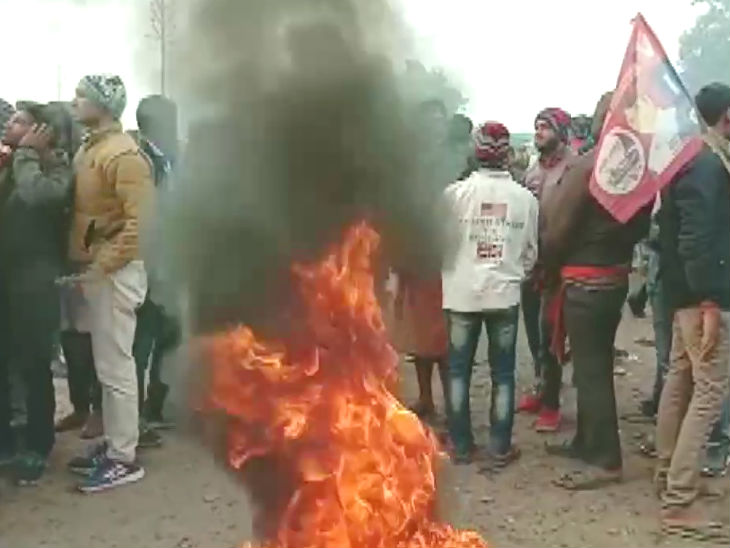 उप्र के रामपुर में प्रदर्शन में एक की मौत, कानपुर में चौकी फूंकी; बिहार में राजद के बंद के दौरान पटना-हाजीपुर में आगजनी|देश,National - Dainik Bhaskar