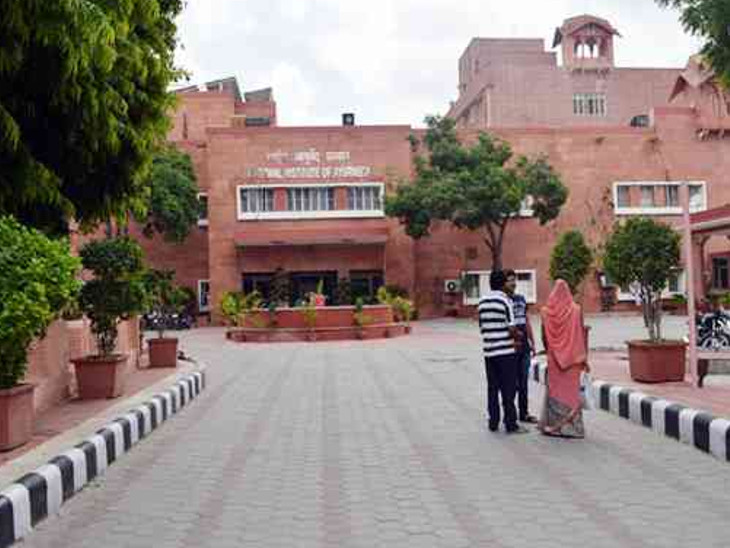 डा. शर्मा बोले, विपरीत लाइफस्टाइल से बीमारियां पैर पसार रहीं|जयपुर,Jaipur - Dainik Bhaskar