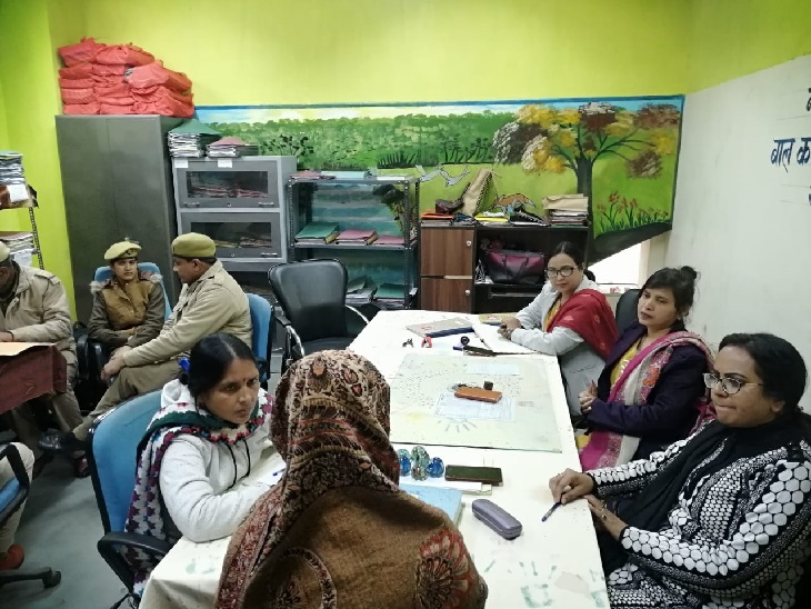 यूपी के बुलंदशहर में बिकने से बची नाबालिग को रांची लेकर पहुंची यूपी पुलिस|रांची,Ranchi - Dainik Bhaskar